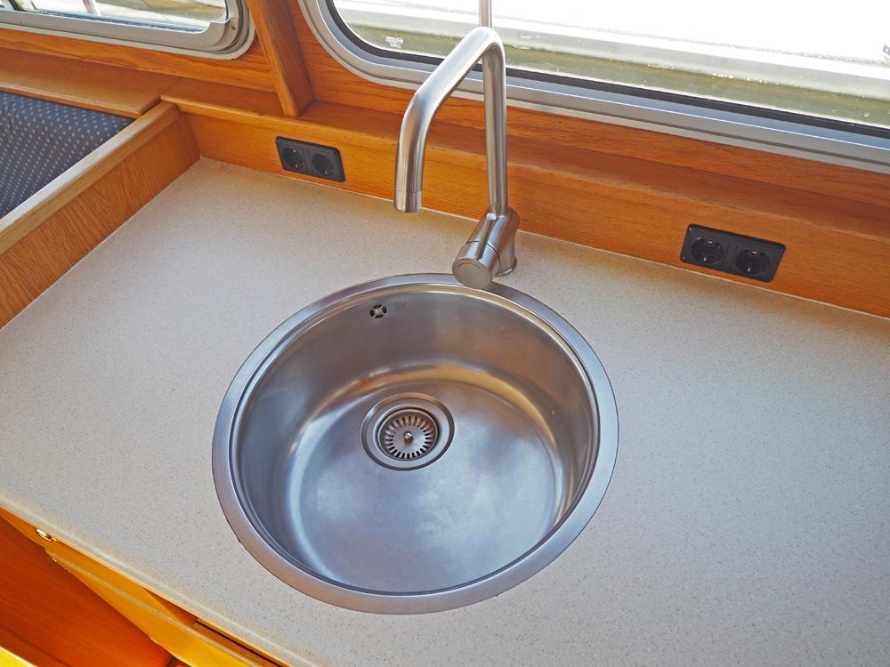 Wheelhouse, Accommodation